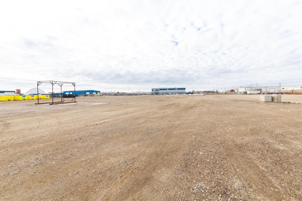 5520 59 Avenue, Lloydminster, AB