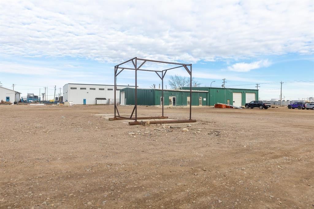 5520 59 Avenue, Lloydminster, AB