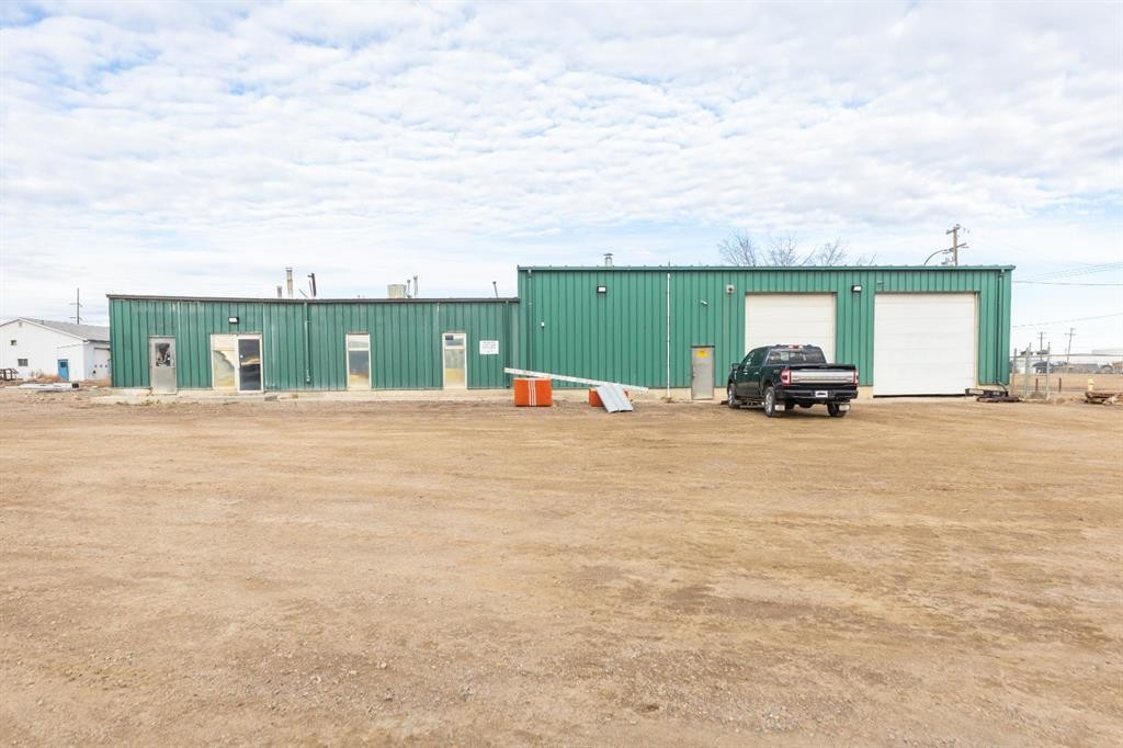 5520 59 Avenue, Lloydminster, AB