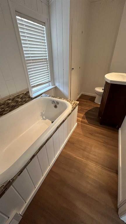 13 2 Avenue East, Marshall, SK - Indoor