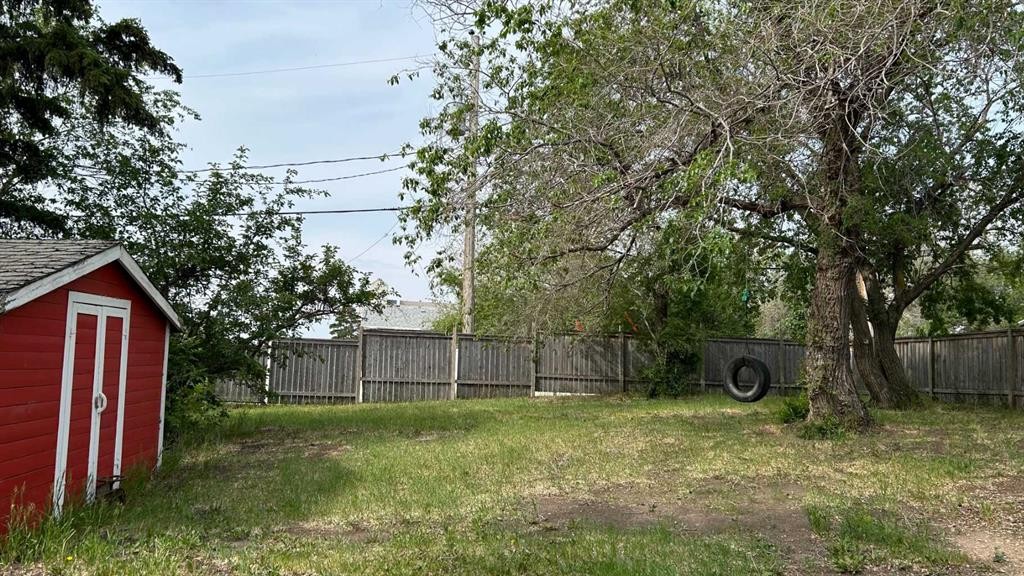 13 2 Avenue East, Marshall, SK - Outdoor