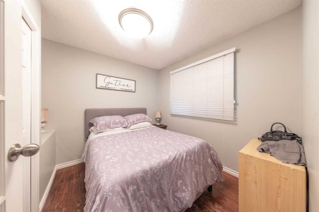 3905 53 Avenue, Lloydminster, AB - Indoor Photo Showing Bedroom