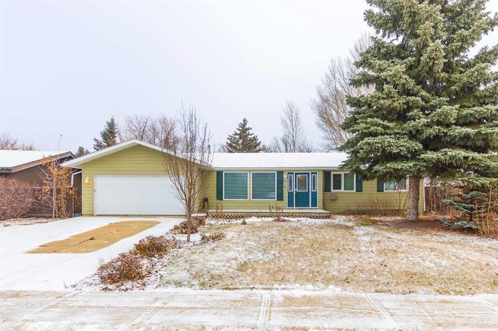 3905 53 Avenue, Lloydminster, AB - Outdoor