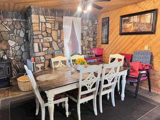 64 Suffern Lake, Suffern Lake, SK - Indoor Photo Showing Dining Room