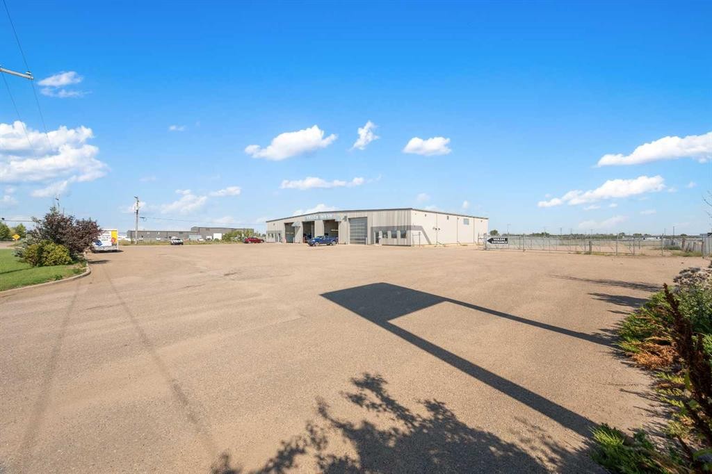 1-4807 40 Avenue, Lloydminster, SK