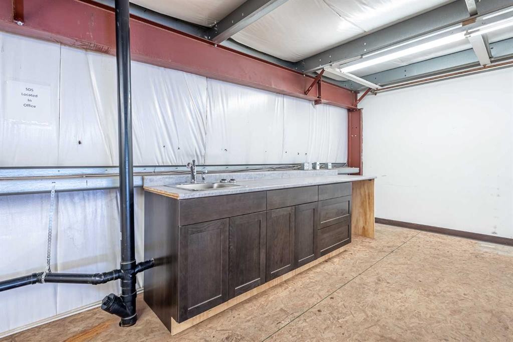 1-4807 40 Avenue, Lloydminster, SK