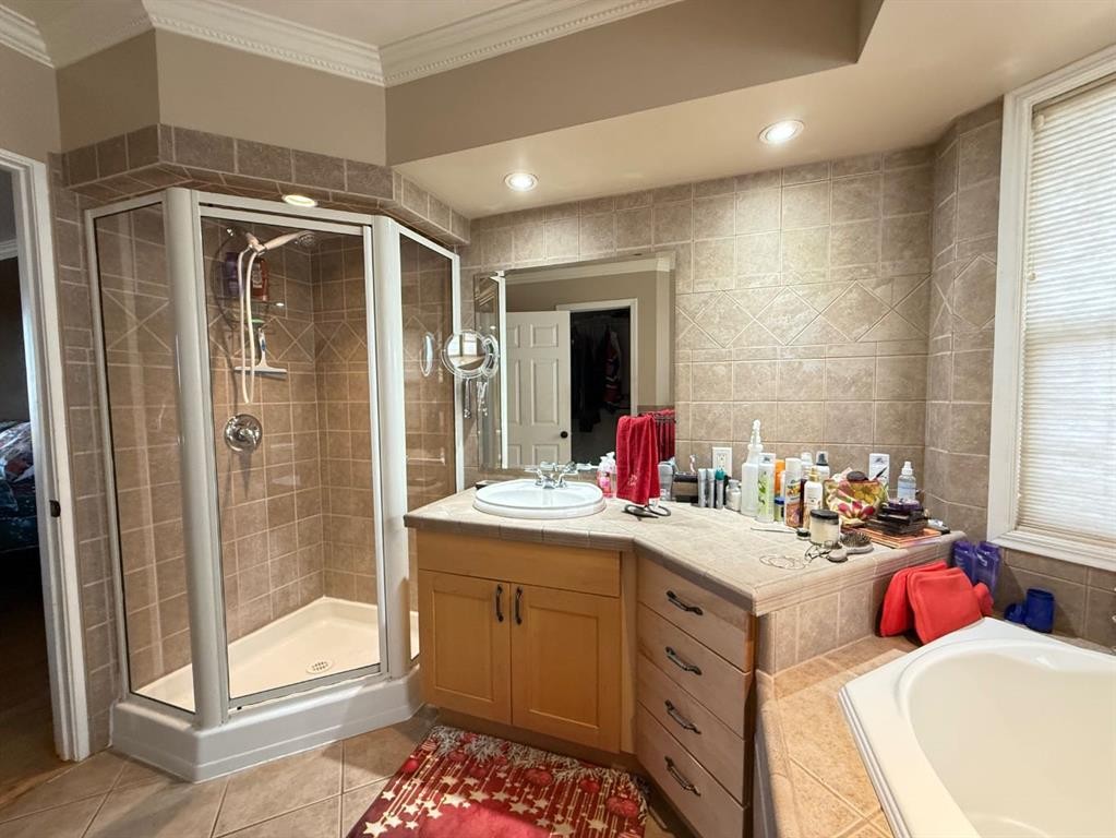 5101 55 Street, Mannville, AB - Indoor Photo Showing Bathroom