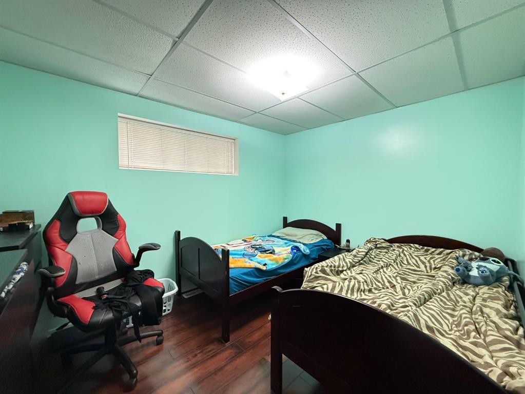 5101 55 Street, Mannville, AB - Indoor Photo Showing Bedroom