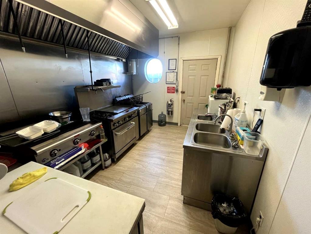 5103 50 Ave 50 Avenue, Innisfree, AB