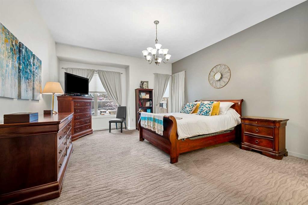 2112 56 Avenue, Lloydminster, AB - Indoor Photo Showing Bedroom