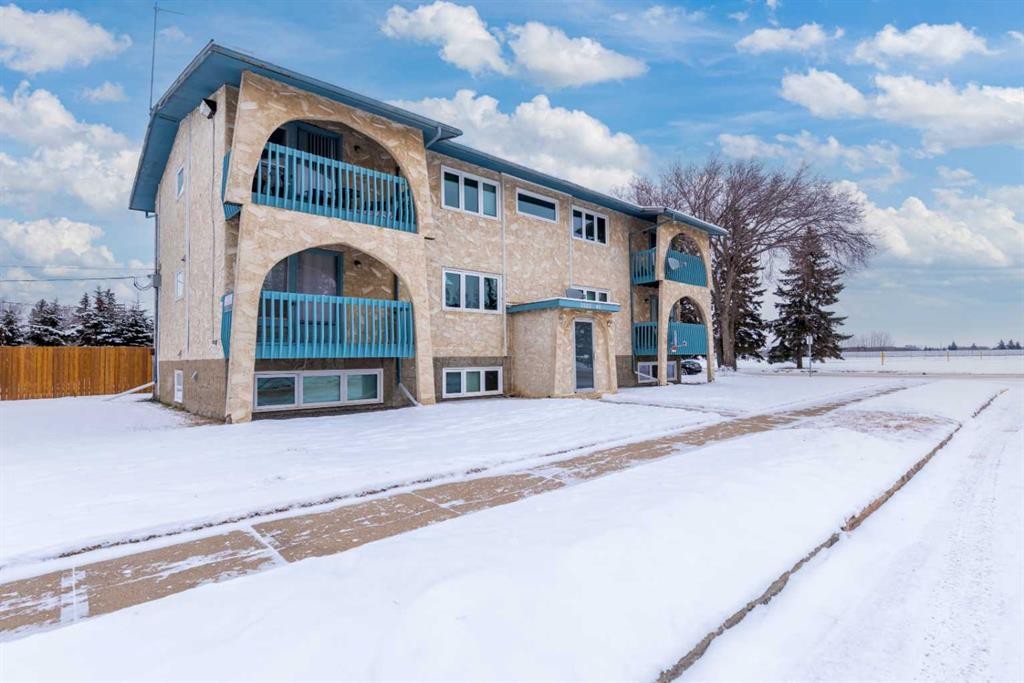 1-6-5502 49 Avenue, Lloydminster, SK - Outdoor