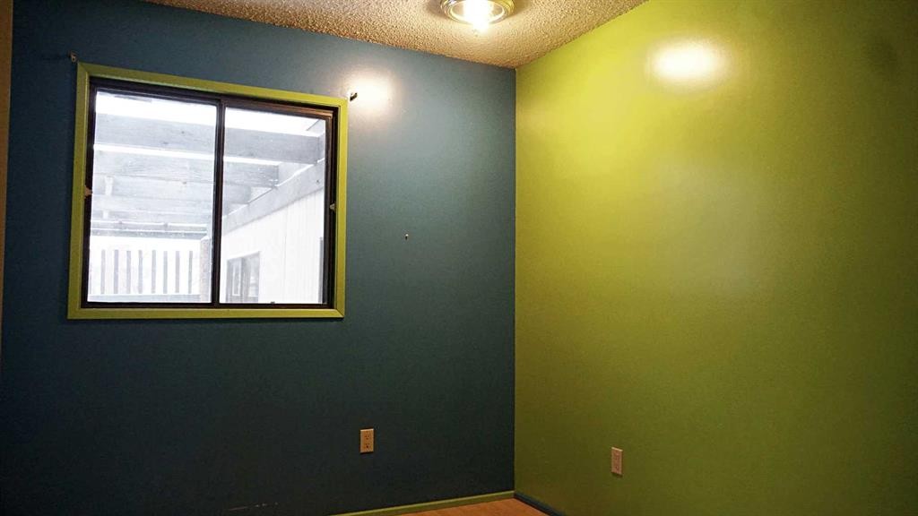 4243 48A Avenue, Vermilion, AB - Indoor Photo Showing Other Room