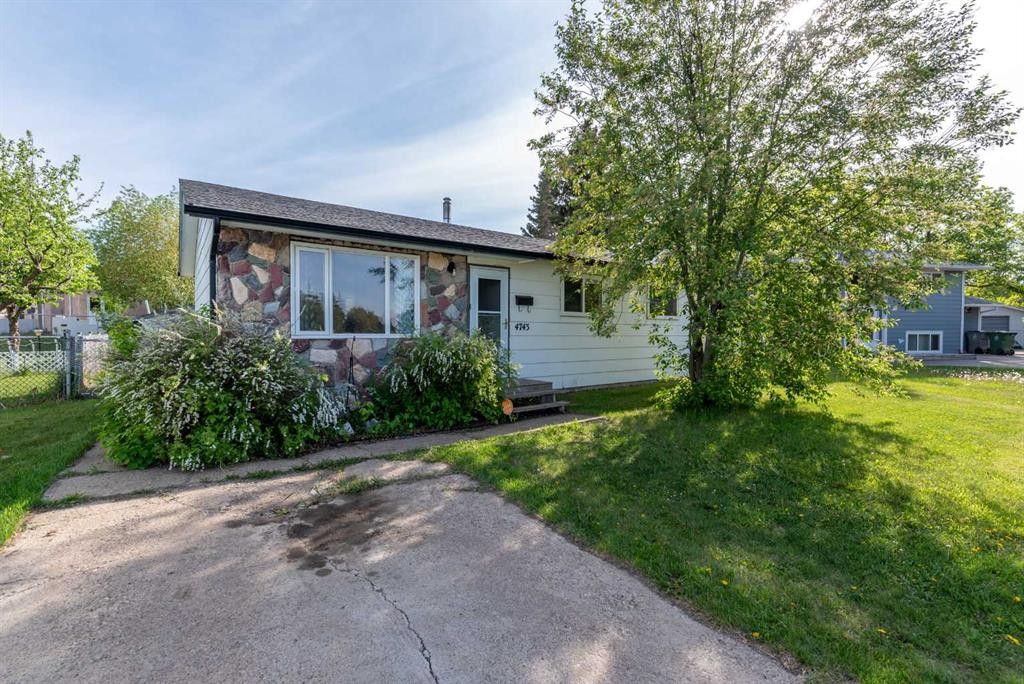 4743 Barr Crescent, Lloydminster, SK - Outdoor