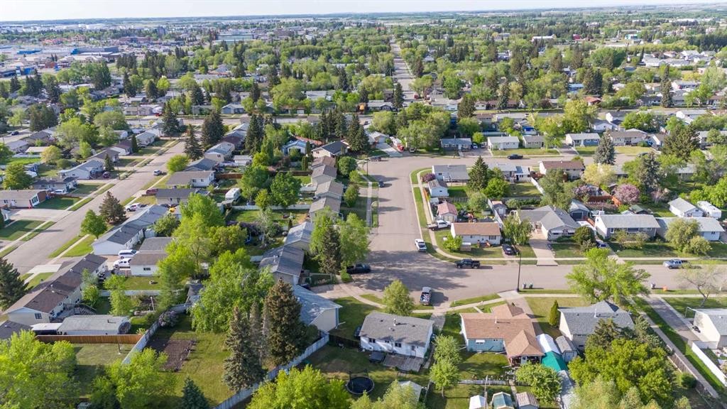 4743 Barr Crescent, Lloydminster, SK - Outdoor With View