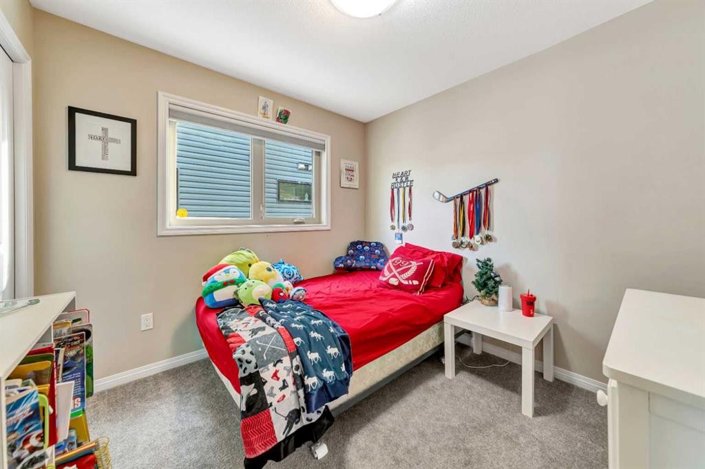 7312 35 Street, Lloydminster, AB - Indoor Photo Showing Bedroom