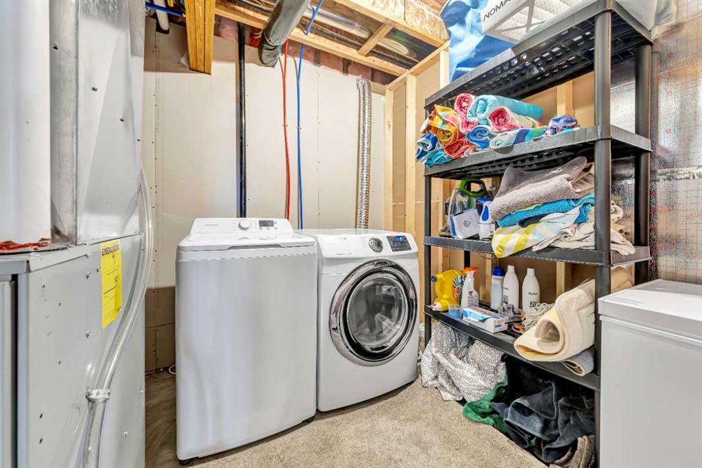 7312 35 Street, Lloydminster, AB - Indoor Photo Showing Laundry Room