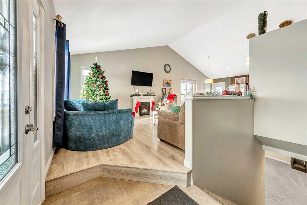 7312 35 Street, Lloydminster, AB - Indoor Photo Showing Other Room