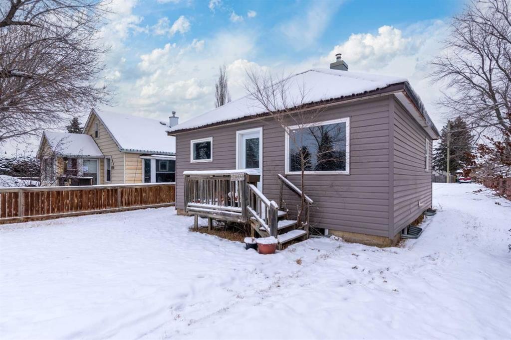 5603 50 Avenue, Lloydminster, SK - Outdoor