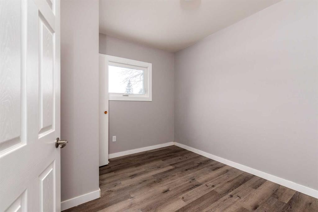 5603 50 Avenue, Lloydminster, SK - Indoor Photo Showing Other Room