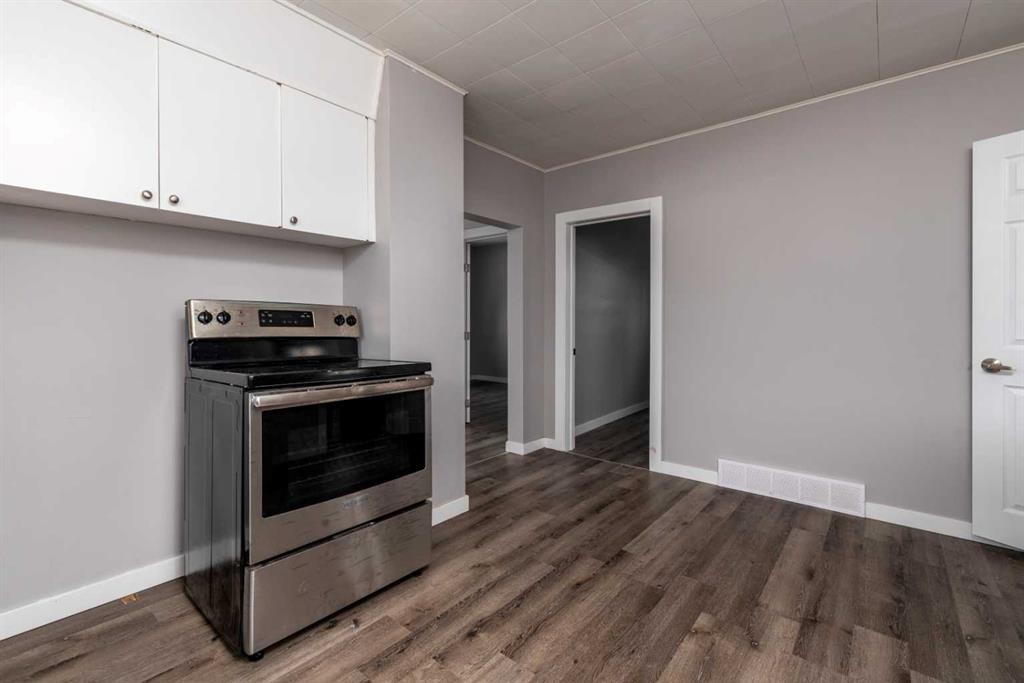 5603 50 Avenue, Lloydminster, SK - Indoor Photo Showing Kitchen