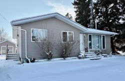 5103 50 Avenue Myrnam, AB T0A 3K0