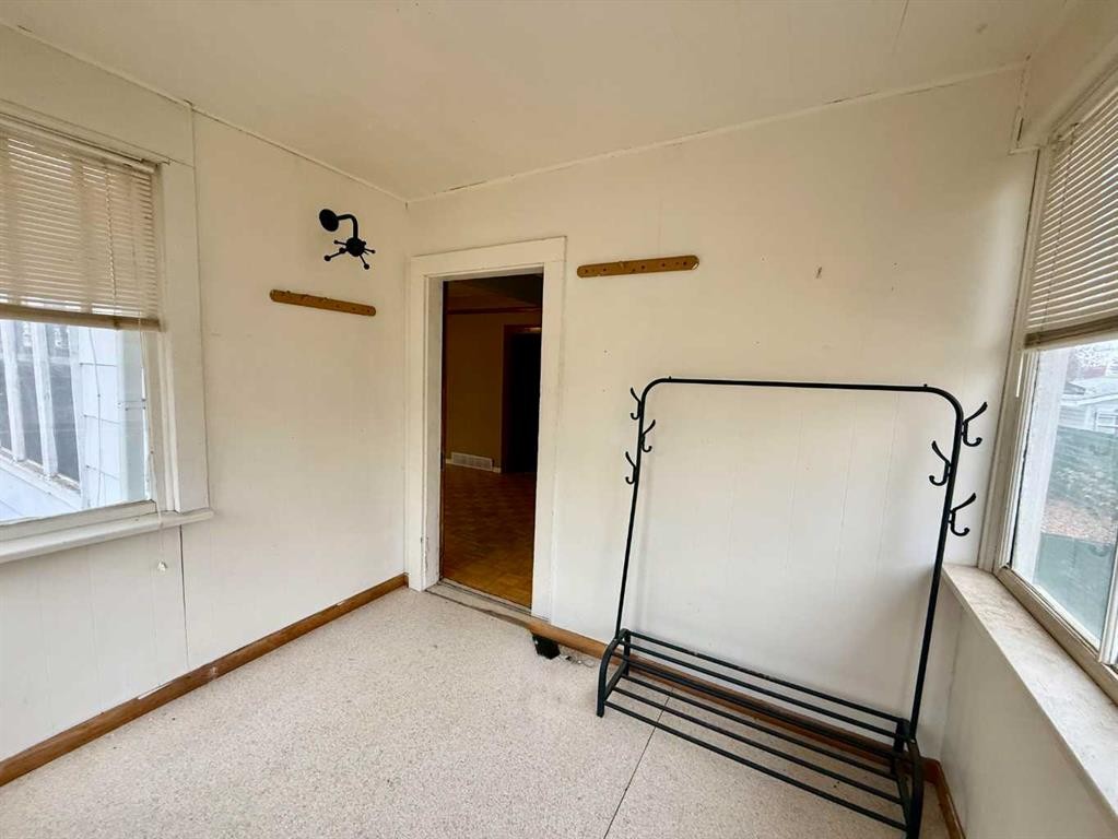 5115 46 Street, Provost, AB - Indoor Photo Showing Other Room