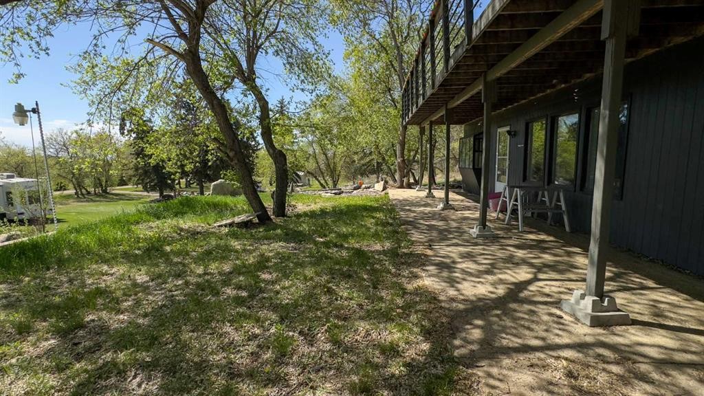 43365 Hwy 881, Hardisty, AB - Outdoor