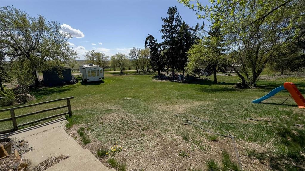 43365 Hwy 881, Hardisty, AB - Outdoor