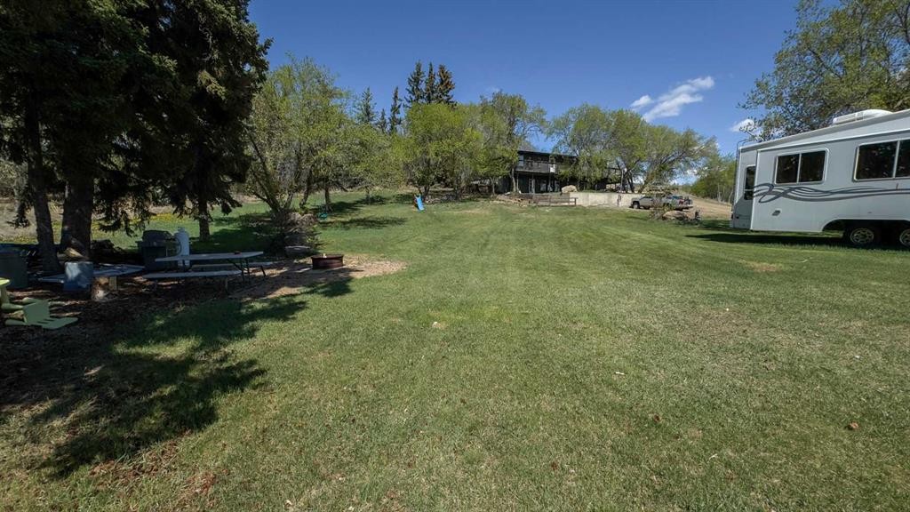 43365 Hwy 881, Hardisty, AB - Outdoor