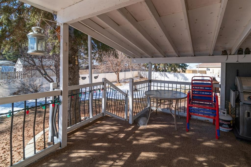 517 2 Street Crescent, Wainwright, AB -