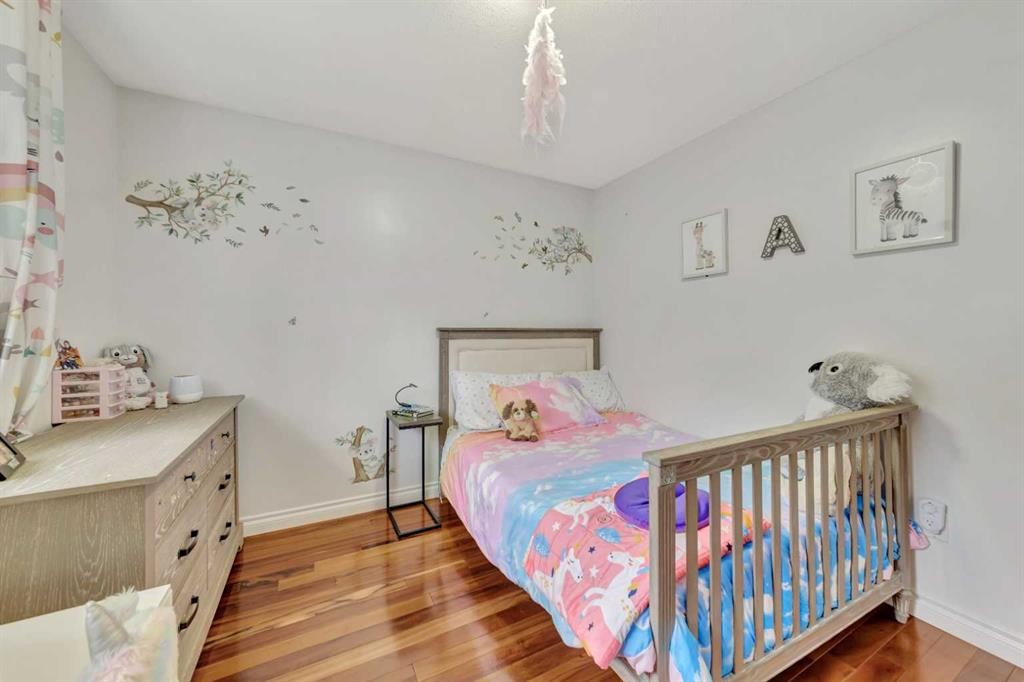 1607 54 Avenue Close, Lloydminster, AB - Indoor Photo Showing Bedroom
