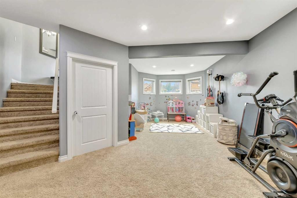 1607 54 Avenue Close, Lloydminster, AB - Indoor