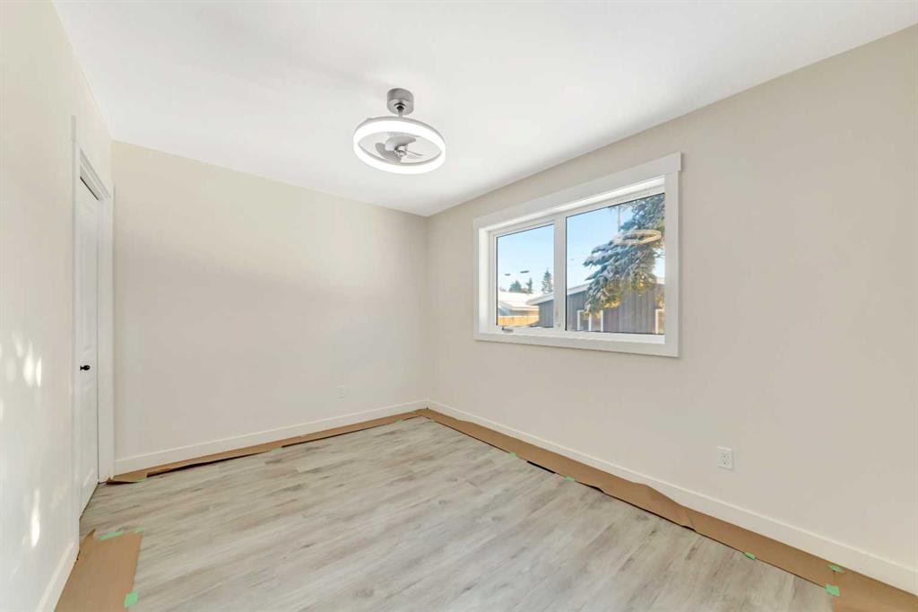 4703 37 Street, Lloydminster, SK - Indoor Photo Showing Other Room