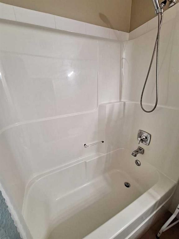 102-4520 51 Street, Vermilion, AB - Indoor Photo Showing Bathroom