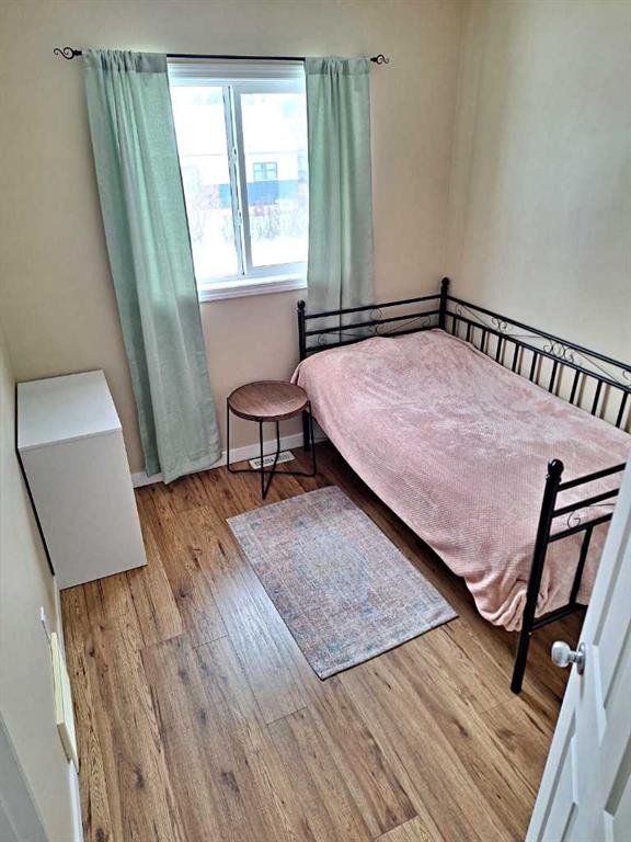 102-4520 51 Street, Vermilion, AB - Indoor Photo Showing Bedroom