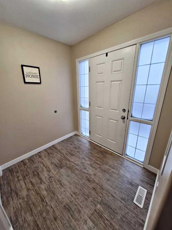 102-4520 51 Street, Vermilion, AB - Indoor Photo Showing Other Room