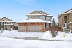 4014 74 Avenue Lloydminster, AB T9V 2K4