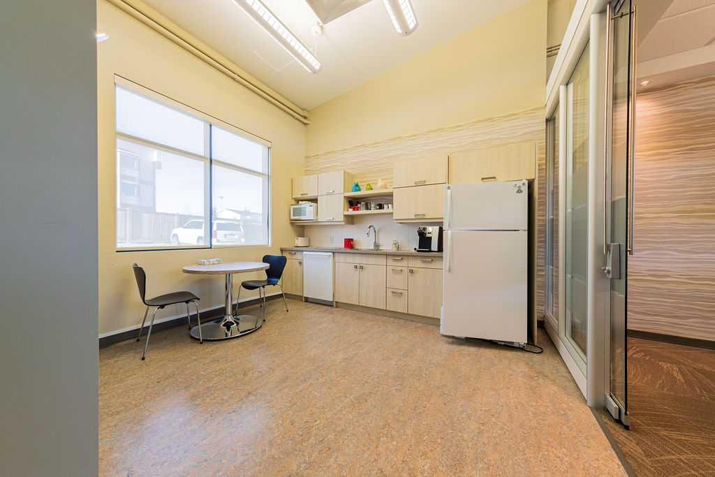 103A-3752 51 Avenue, Lloydminster, AB