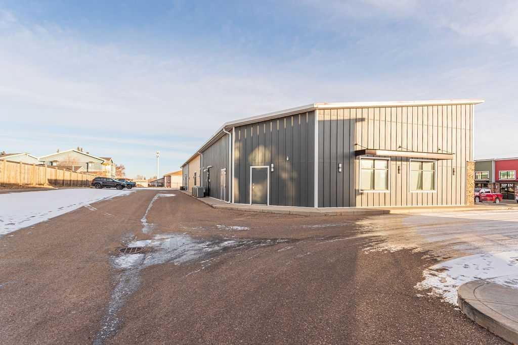 103A-3752 51 Avenue, Lloydminster, AB