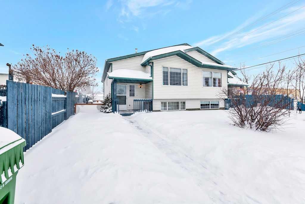 5010 31 Street, Lloydminster, AB - Outdoor