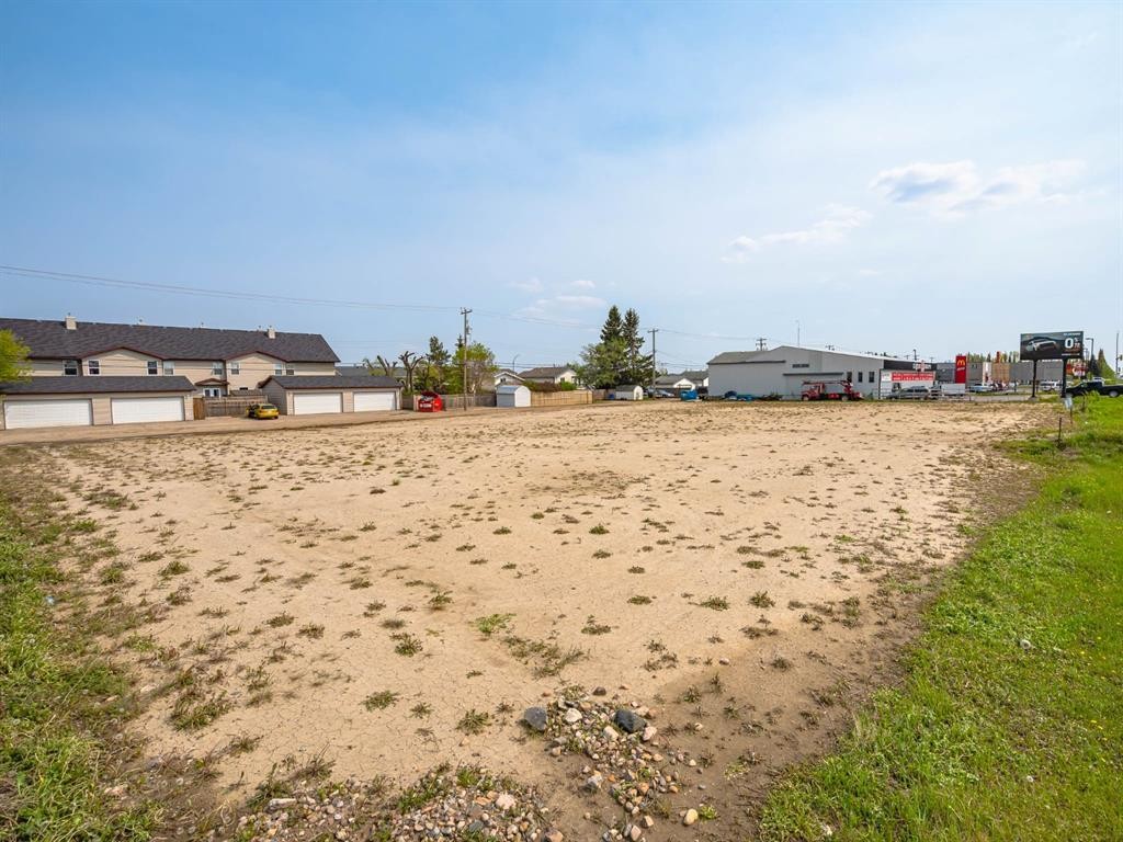 1815 50 Avenue, Lloydminster, SK
