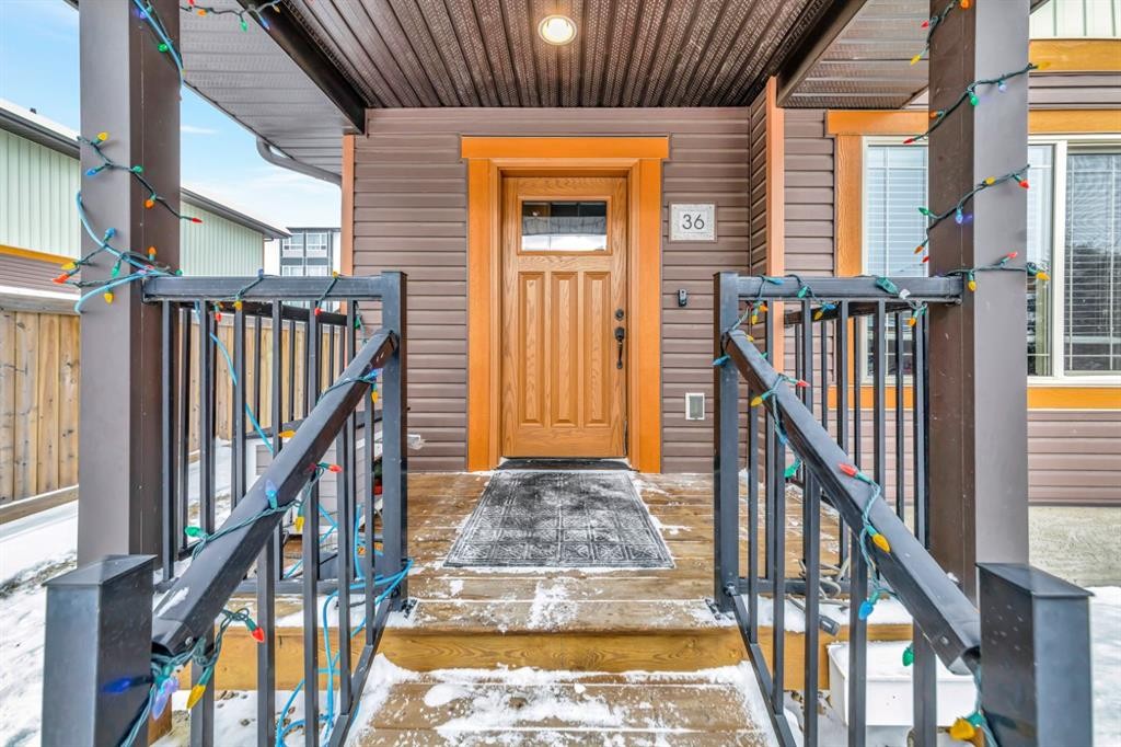 36-4118 41 Avenue, Lloydminster, SK - Outdoor With Exterior