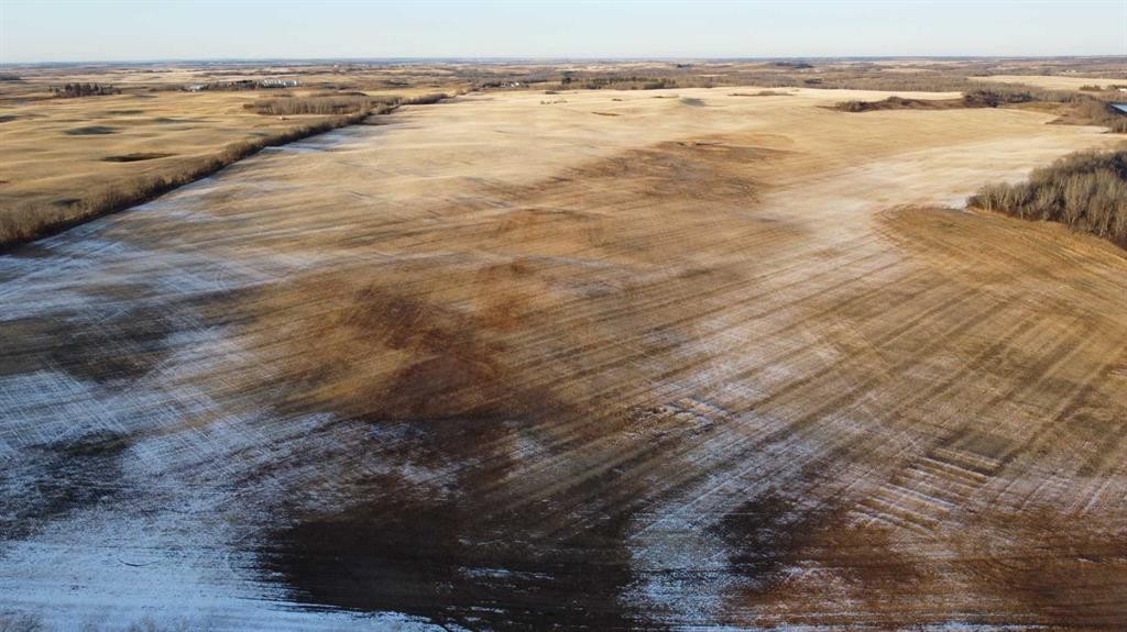 Ne 23-53-13-W4 & Se 23-53-13-W4, Rural Two Hills No. 21, County Of, AB