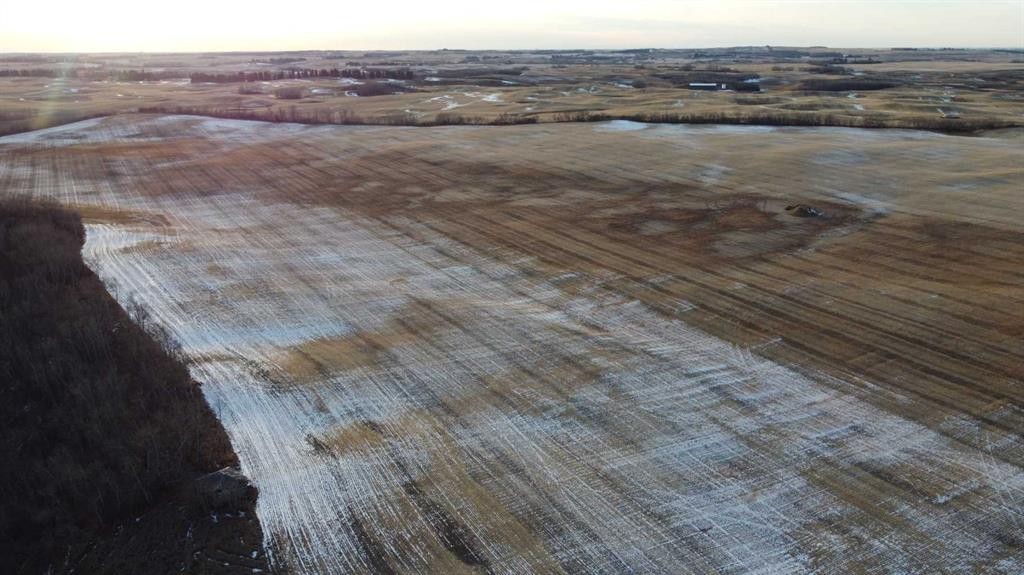 Ne 23-53-13-W4 & Se 23-53-13-W4, Rural Two Hills No. 21, County Of, AB