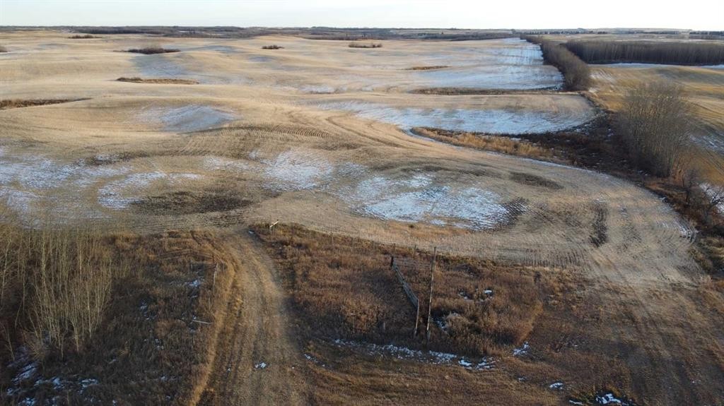 Ne 23-53-13-W4 & Se 23-53-13-W4, Rural Two Hills No. 21, County Of, AB