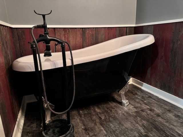 126 Main Street, Lashburn, SK - Indoor