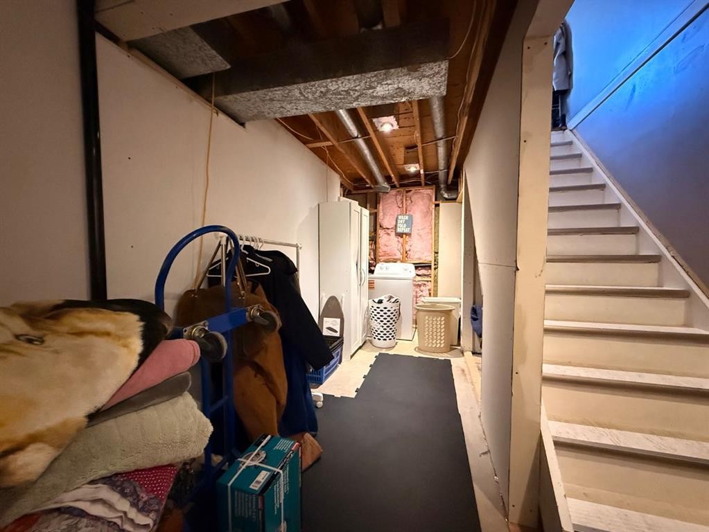 3304 54 Avenue, Lloydminster, AB - Indoor Photo Showing Other Room