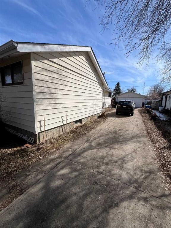 5127 52 Street, Mannville, AB - Outdoor