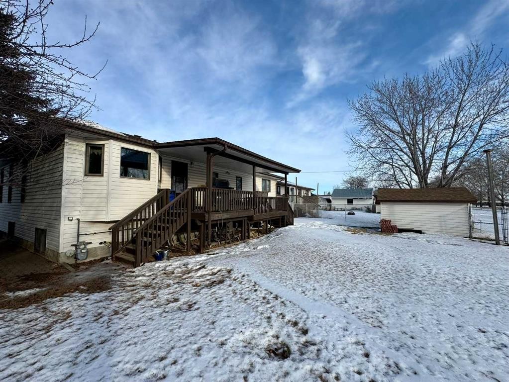 1925 5 Avenue, Wainwright, AB - Outdoor With Deck Patio Veranda