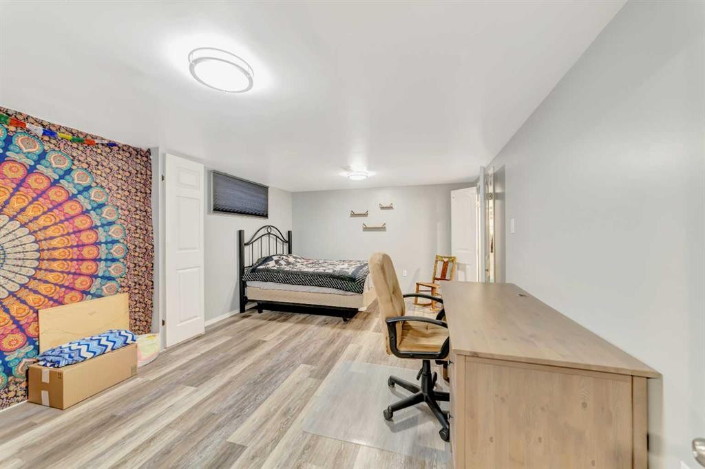 230 2 Avenue, St. Walburg, SK - Indoor